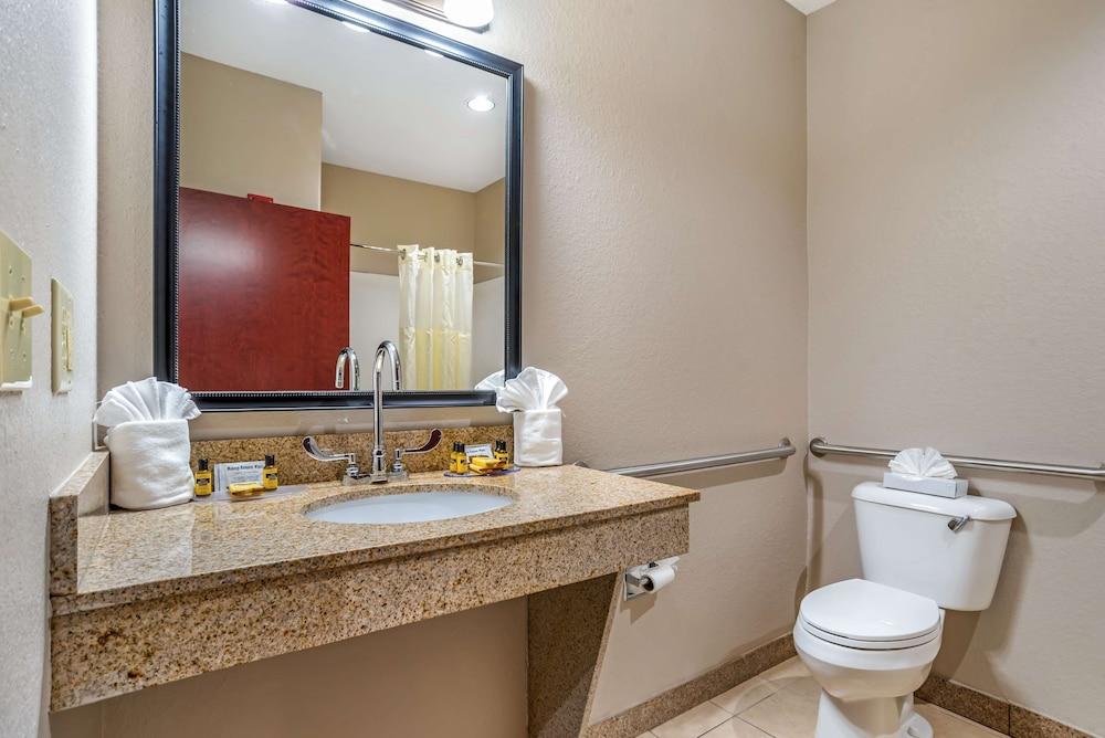 Best Western Plus Circle Inn photo 20