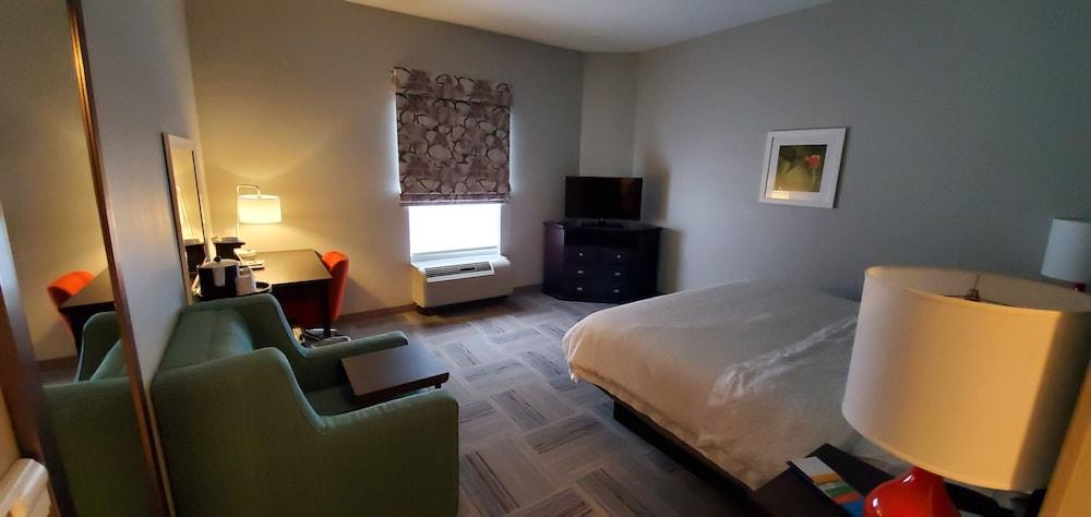 Hampton Inn Miami photo 10