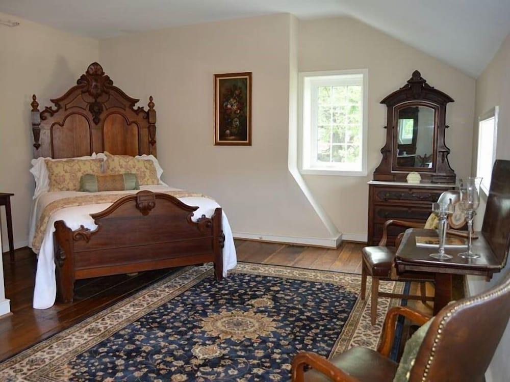 Inn at Springfield Manor photo 4