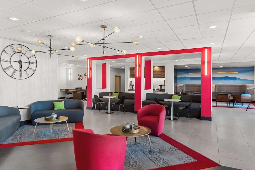 Best Western Plus Ogallala Inn photo 7