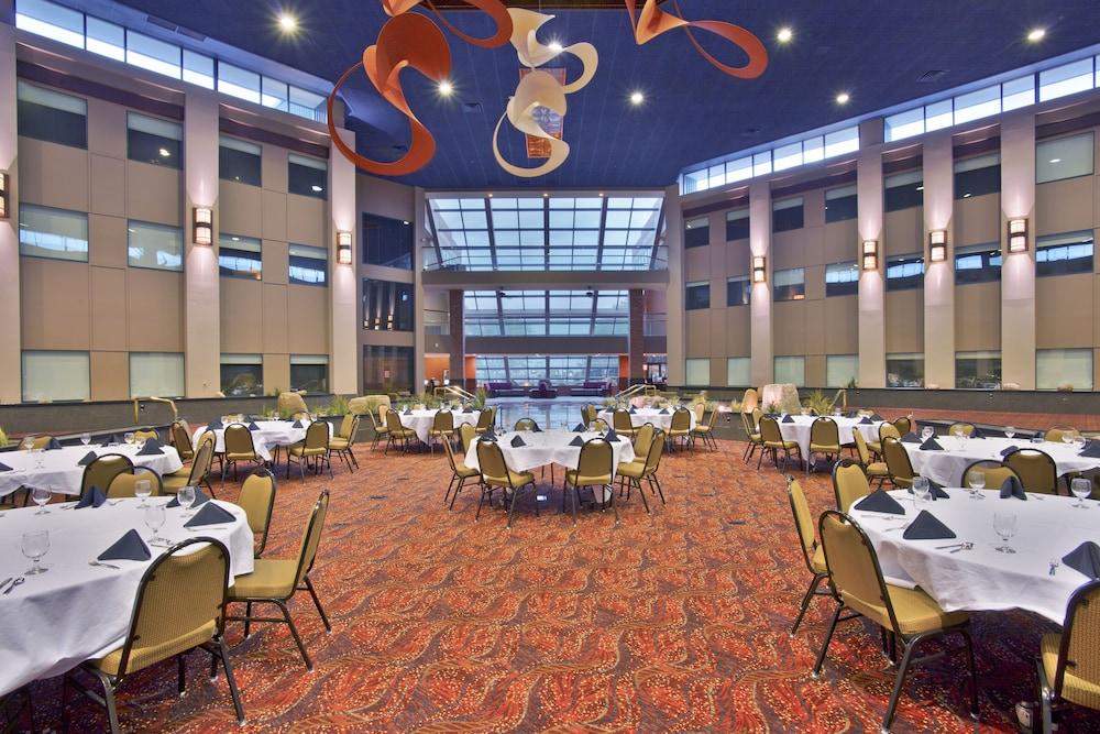 Holiday Inn Manitowoc by IHG photo 45