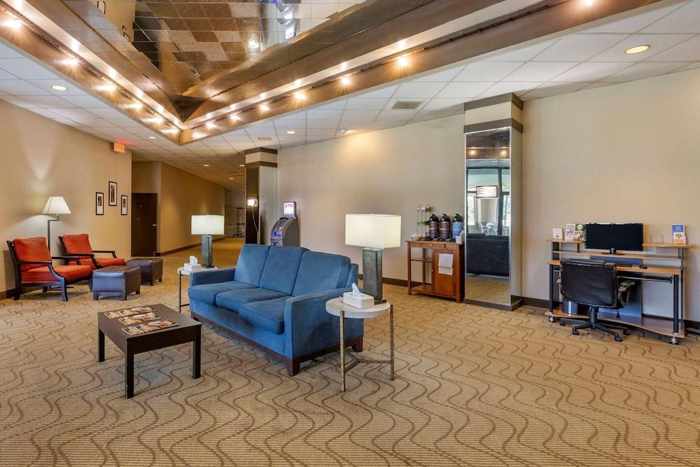 Comfort Inn Alliance photo 2