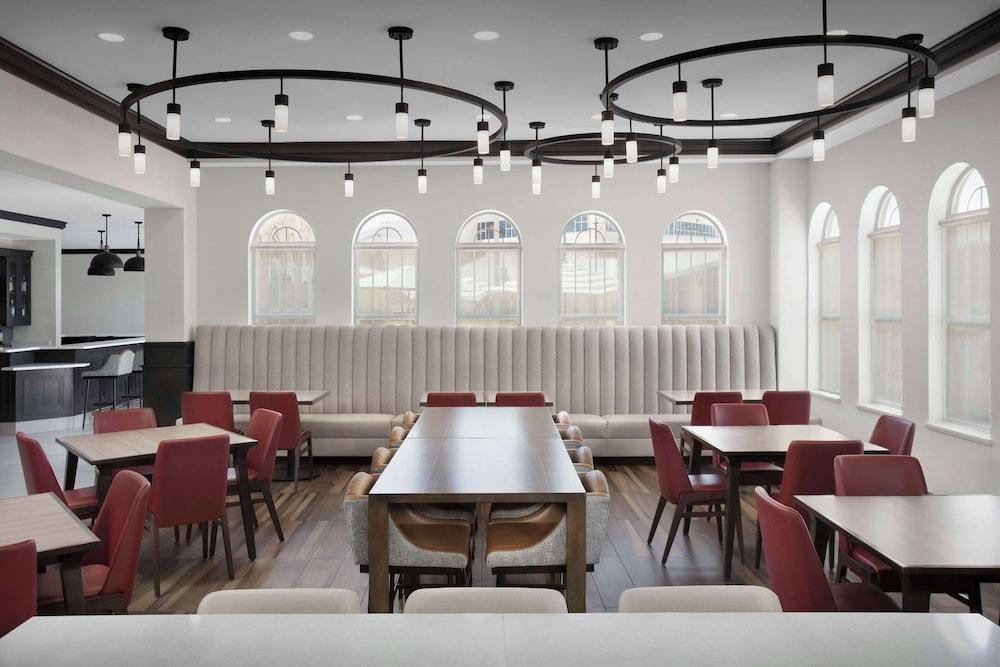 Hilton Garden Inn Granbury photo 23