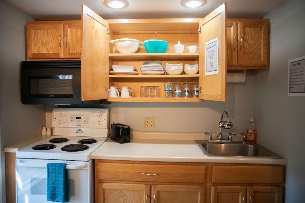 Clear River Inn photo 33