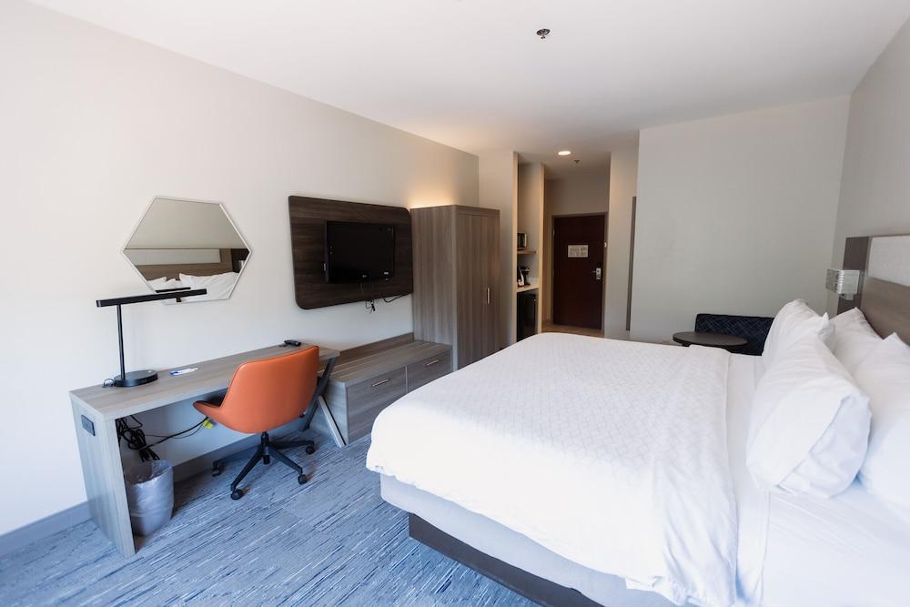 Holiday Inn Express & Suites Guthrie North Edmond by IHG photo 17