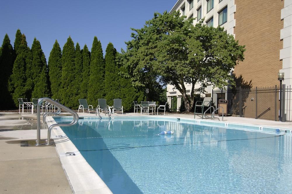 Best Western Premier Rockville Hotel & Suites photo 21