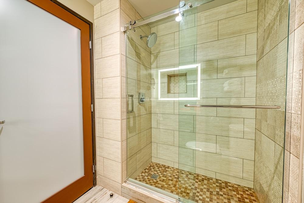 Hotel Lexen - Newhall photo 41