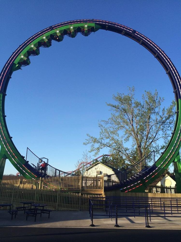 Darien Lake Lodge on the Lake photo 21