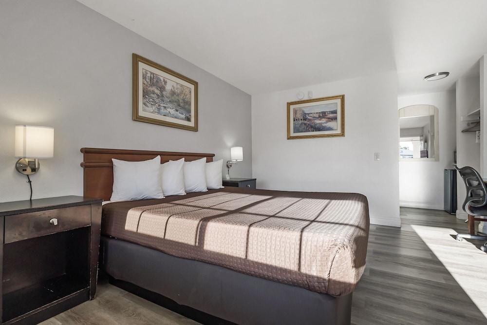 Heritage Inn Express Chico photo 13