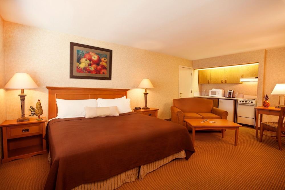 Cousins Country Inn photo 45