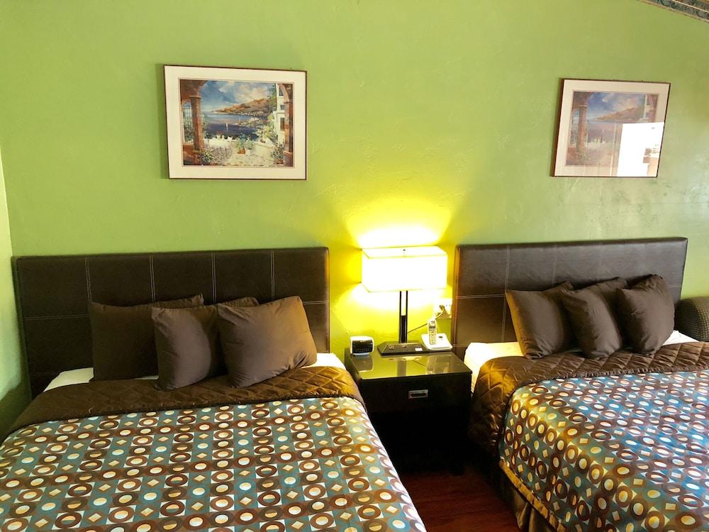 Stardust Inn photo 31