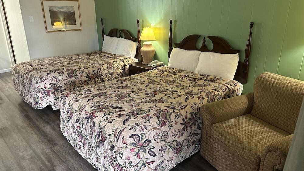 Colonial Inn Franklin photo 14