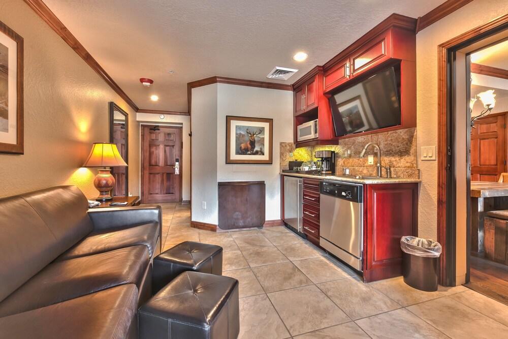 Westgate by Canyons Village Rentals photo 66