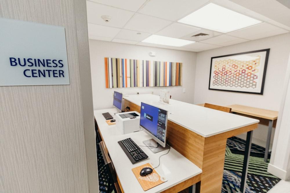 Holiday Inn Express Atlanta NE I-85 Clairmont by IHG photo 16