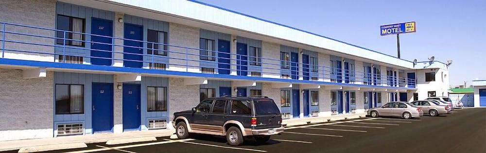 Country Host Motel photo 10