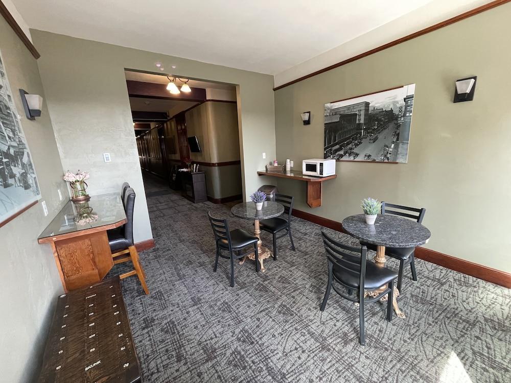 The Miner's Boutique Hotel photo 12