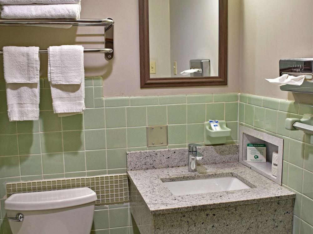 Rodeway Inn Hot Springs National Park Area photo 12