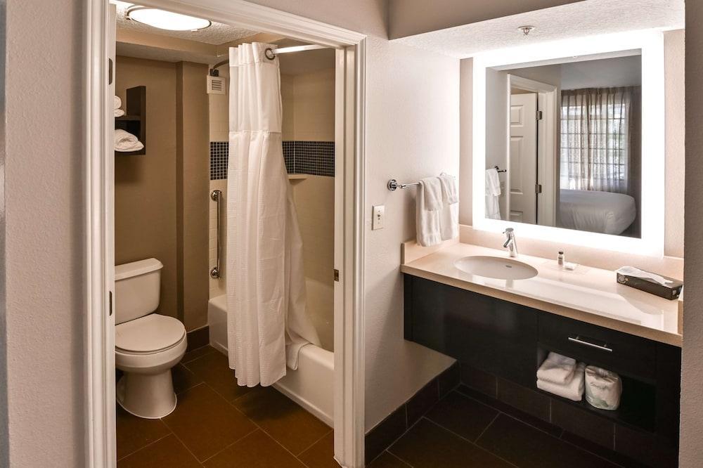 Sonesta ES Suites Fort Lauderdale Plantation photo 29