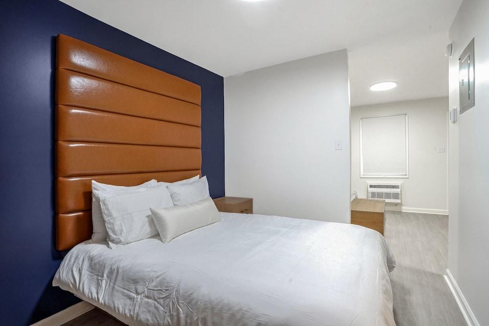Redamo Suites photo 15