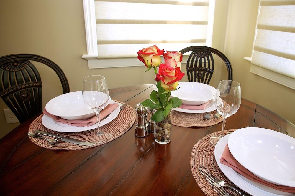 Guesthouse at Norwalk Inn photo 12
