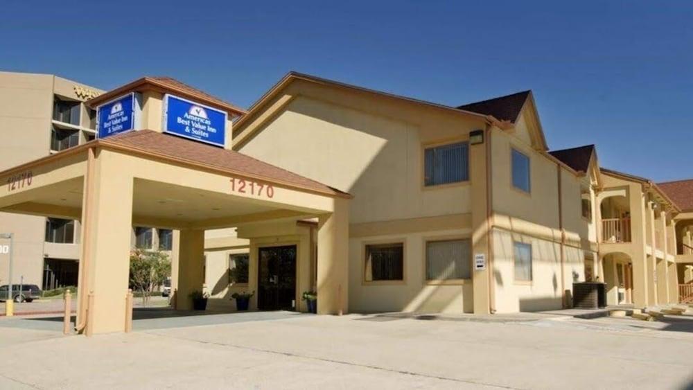 Americas Best Value Inn & Suites Houston Brookhollow NW photo 13