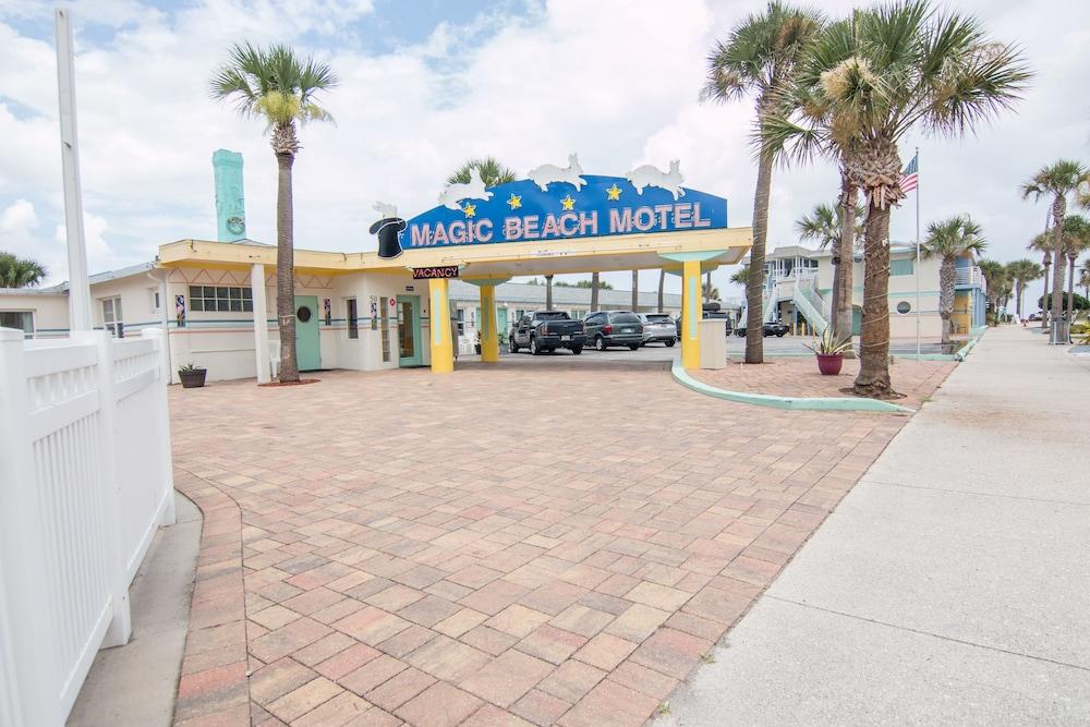 Magic Beach Motel photo 54