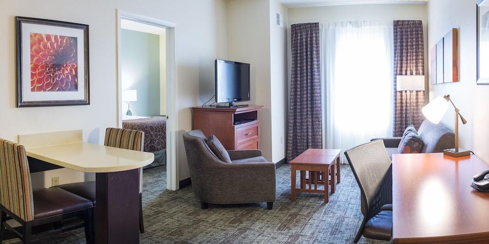 Staybridge Suites Fargo by IHG photo 66