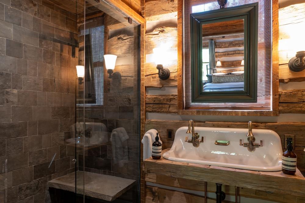 Eleven Taylor River Lodge photo 57