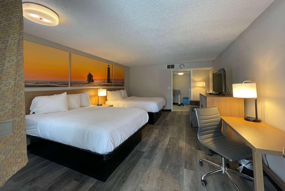 Days Inn & Suites by Wyndham Port Huron photo 5