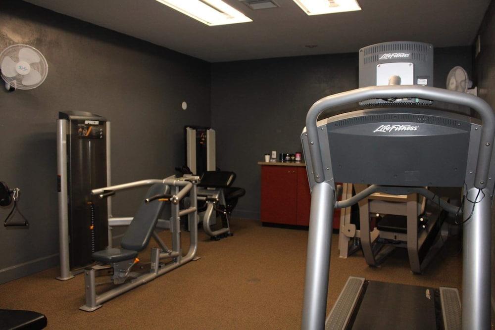 Nuks Executive Suites photo 84