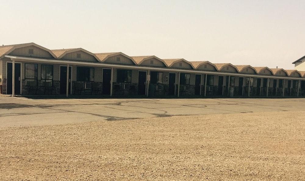 Whispering Sands Motel photo 5