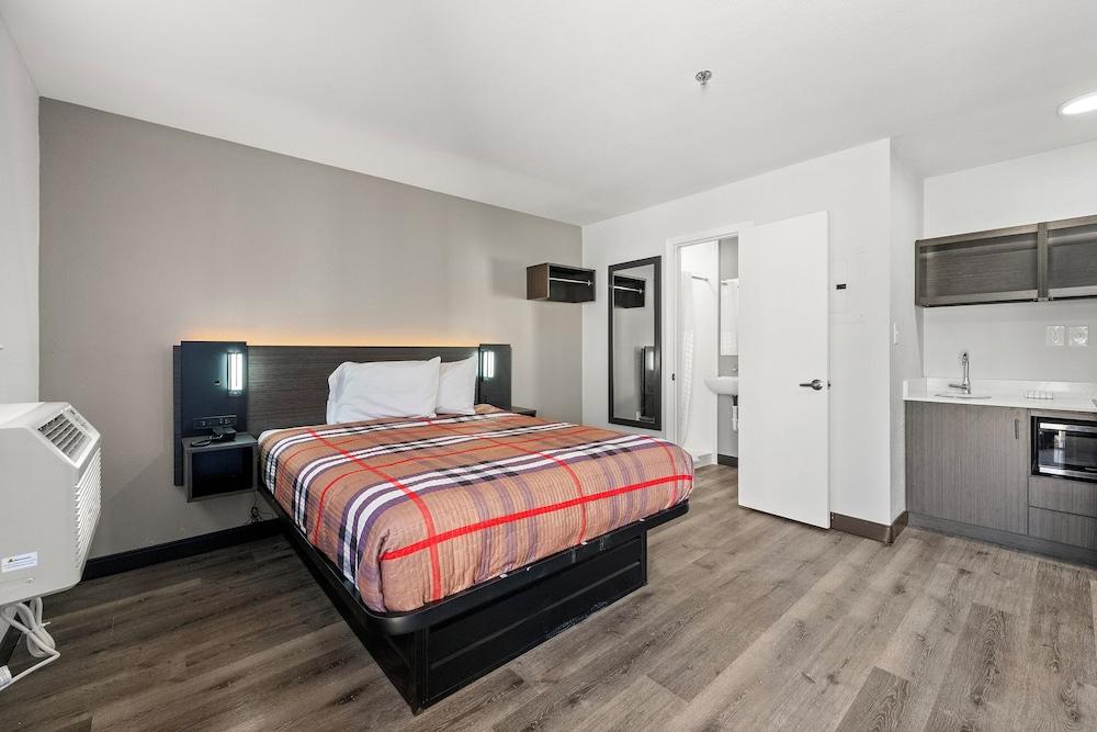 Southern Suites Kennesaw photo 4