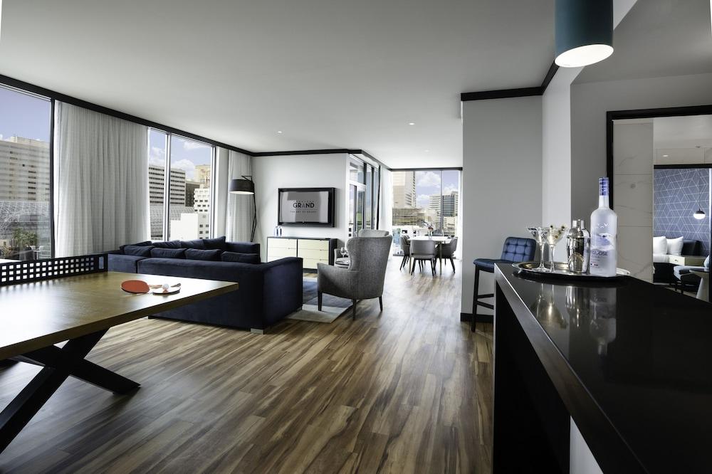 Downtown Grand Las Vegas photo 21