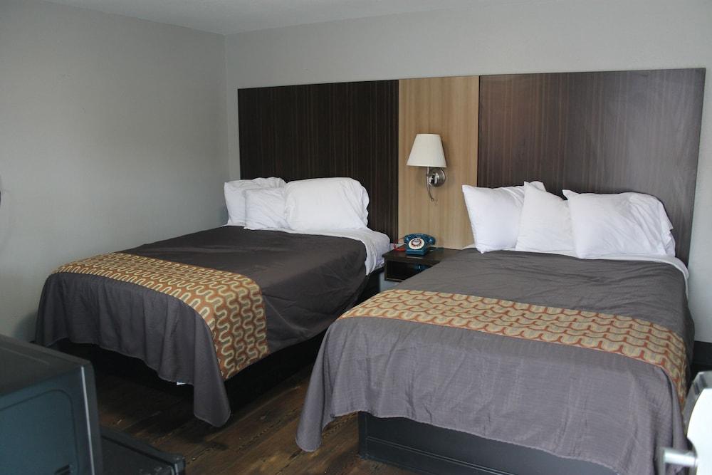 Route 62 Motel photo 5