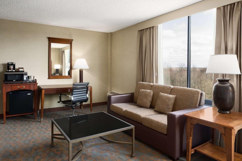 Doubletree by Hilton Somerset Hotel and Conference Center photo 15