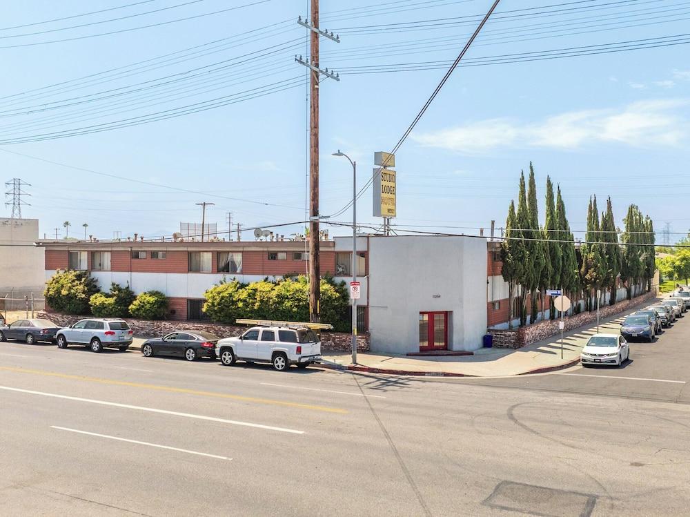 Studio Lodge Hotel — hotel in North Hollywood