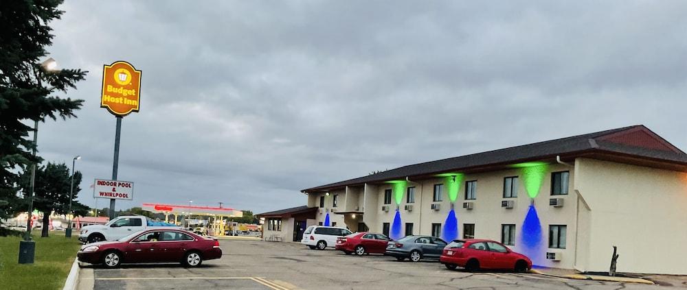 Budget Host Inn Buffalo photo 9