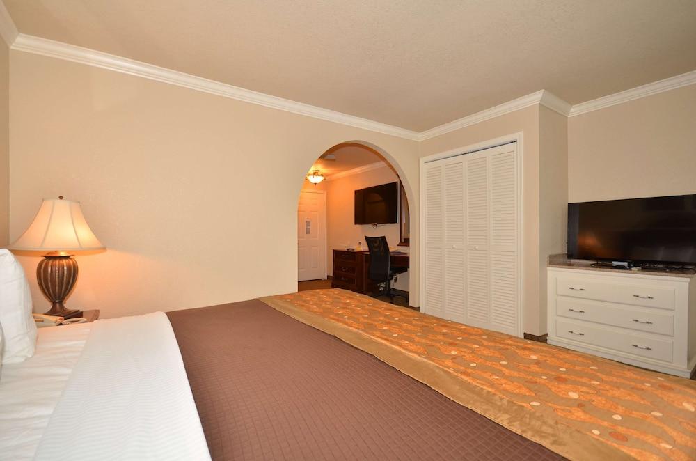 Best Western Inn Of McAlester photo 5