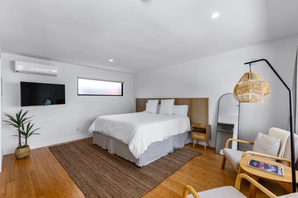 King Deluxe Room photo 33