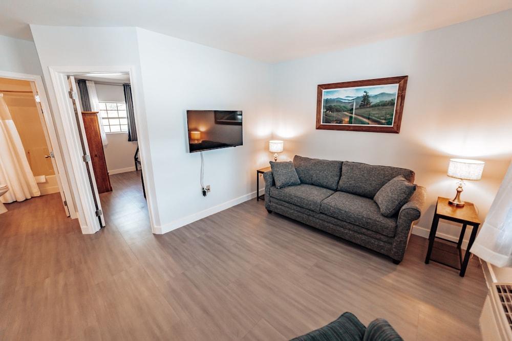Arrowhead Resort photo 30
