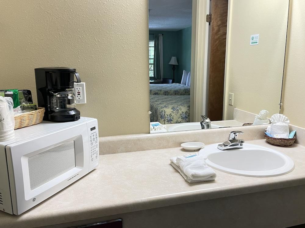 The Lodge photo 26