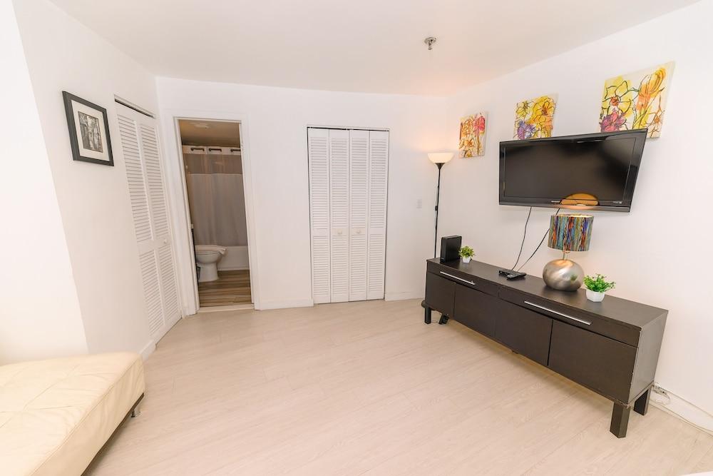 SeaStays Apartments photo 99