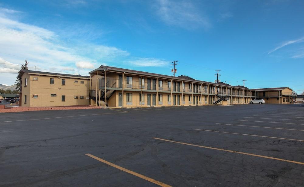 Budget Inn photo 29