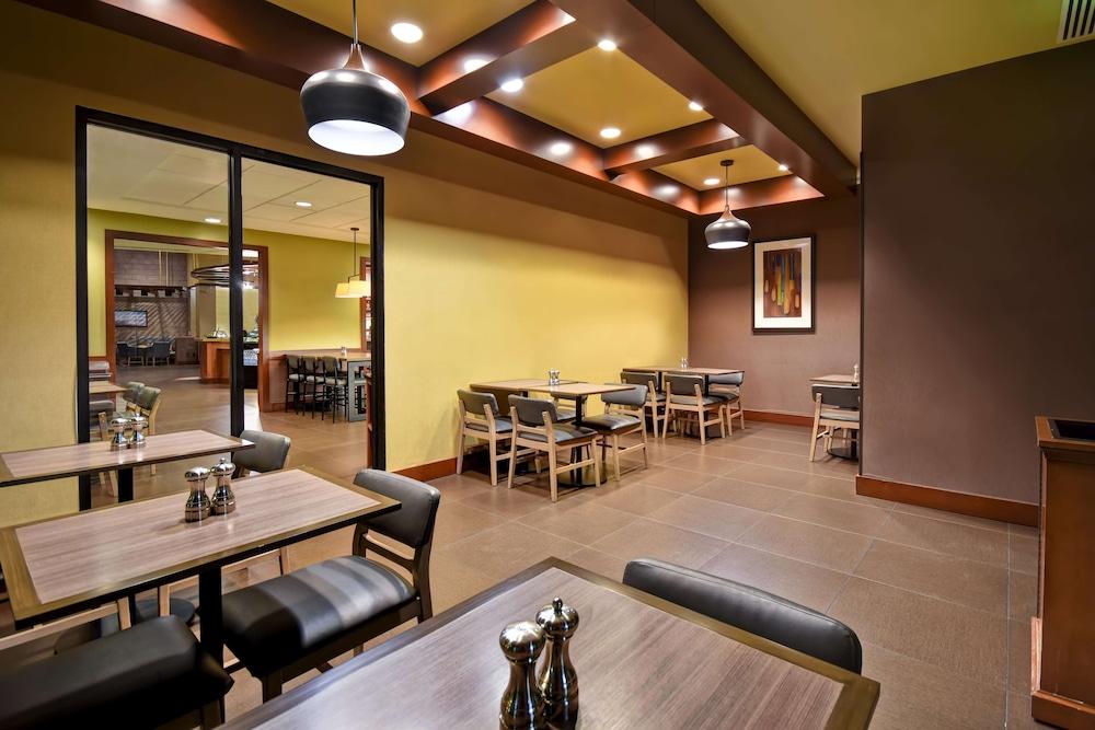 Hyatt Place Gilbert photo 11