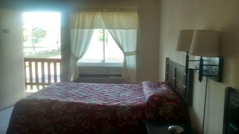 Ken-Bar Lodge photo 10
