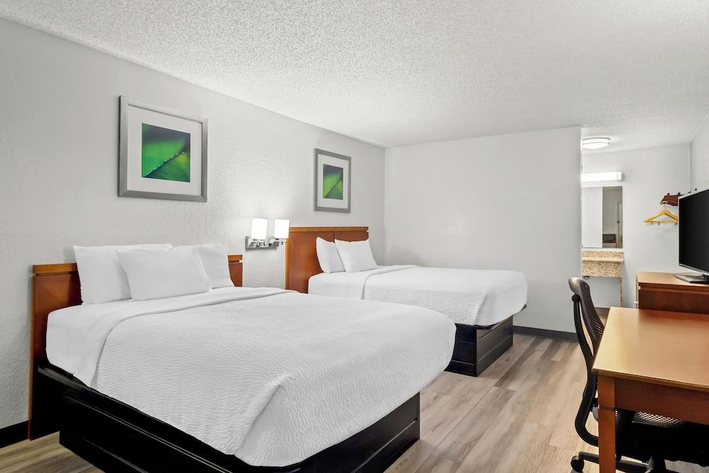 Homestay Inn & Suites photo 20