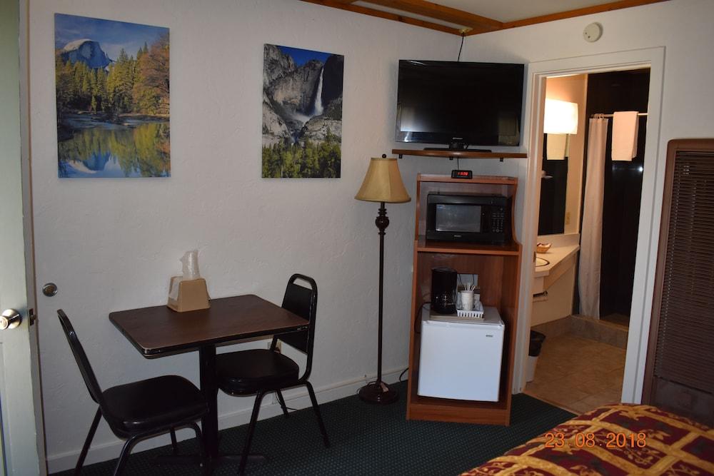 White Chief Mountain Lodge photo 13