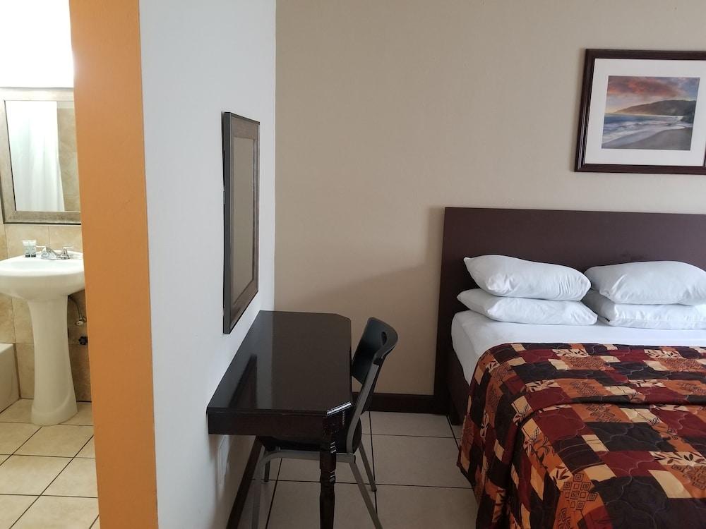Parkway Inn Airport Motel Miami photo 36