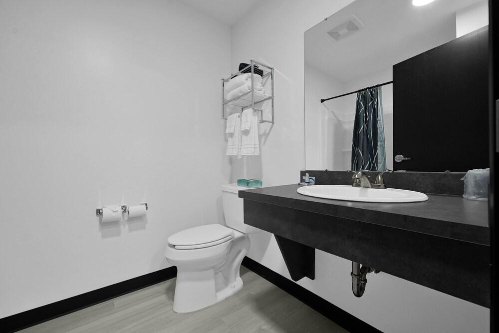 Holmes Suites Inn Columbus Pataskala - I-70 East photo 26