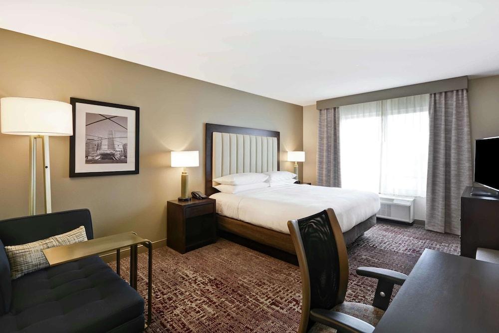 DoubleTree by Hilton Chicago Midway Airport photo 25